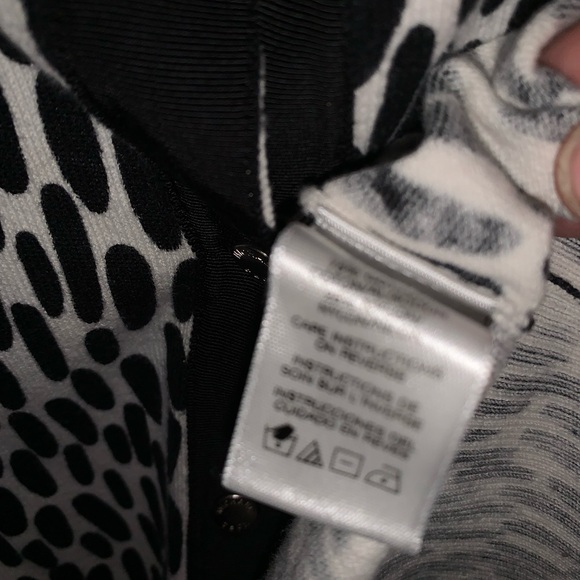 Micheal Kors Sweater Cardigan, NWT size L - Picture 4 of 5